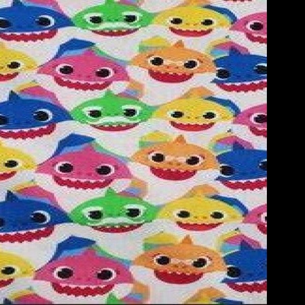 PAPEL COUCHE BABY SHARK GRANM 50X70 CM. PZA